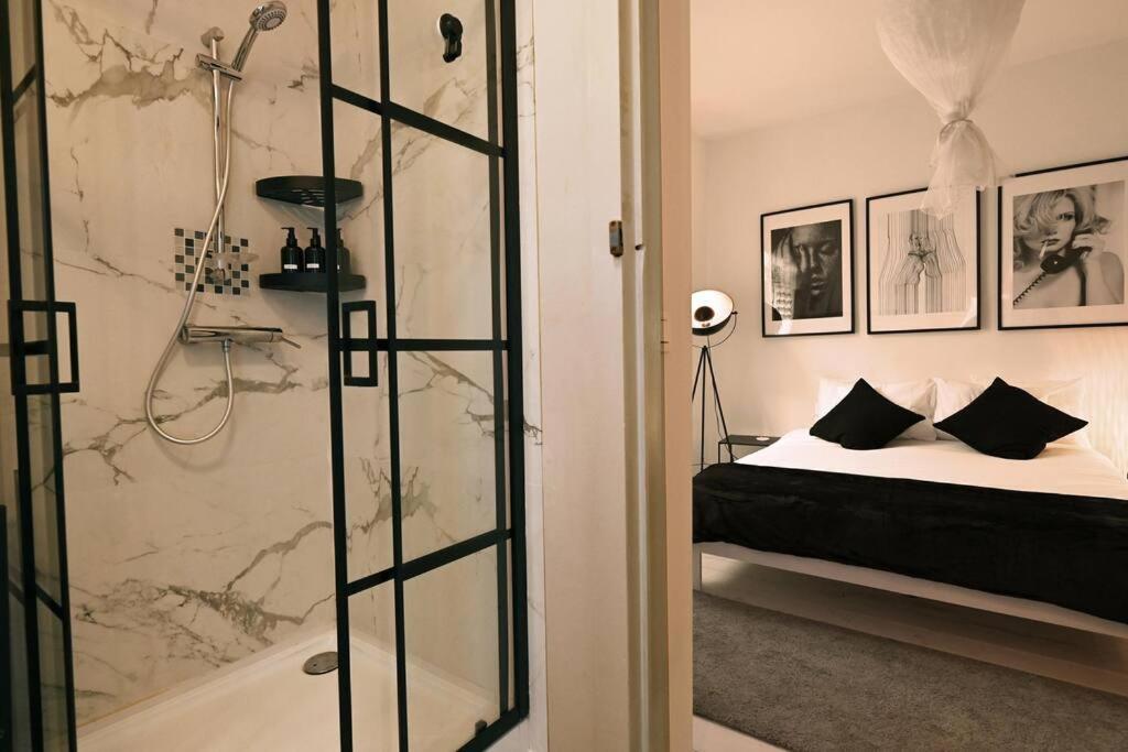 דירות Stylish Duplex In The Heart Of Brussels Centre מראה חיצוני תמונה